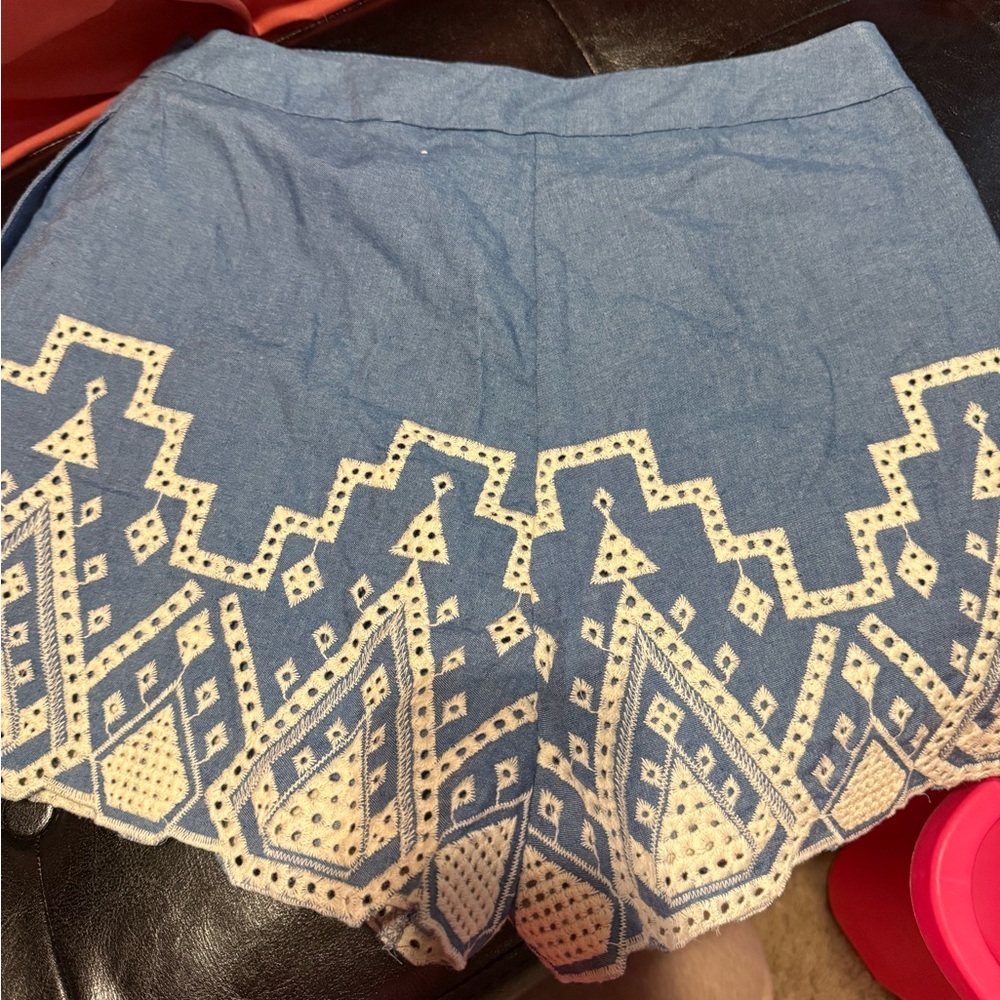 Francesca's Collections High Waist Blue and Cream Shorts